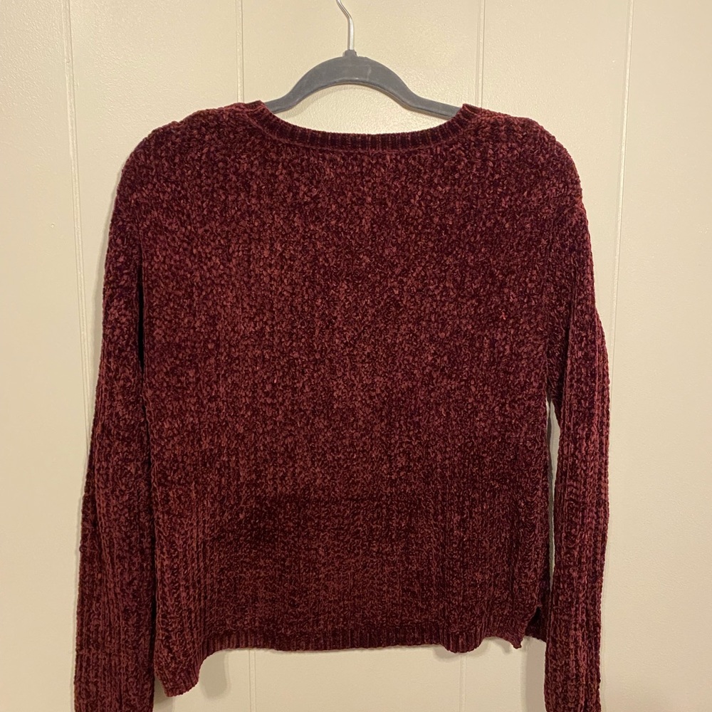 Maroon Velvety Knit! - Picture 2 of 4